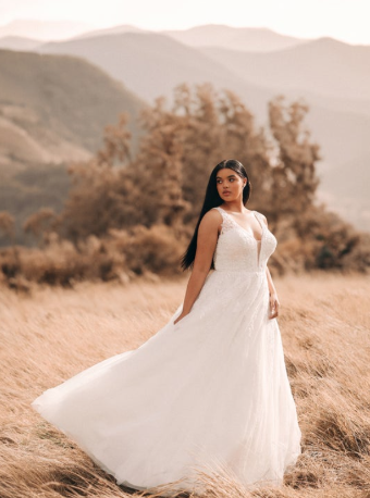 Disney Fairy Tale Weddings D415 "Pocahontas" #2 Desert/Champagne/Ivory/Nude thumbnail