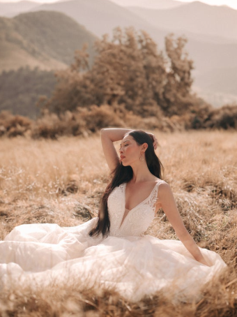 Disney Fairy Tale Weddings D415 "Pocahontas" #5 Desert/Champagne/Ivory/Nude thumbnail