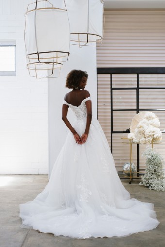 Essense of Australia D3314 #2 Ivory/Ivory/Platinum thumbnail