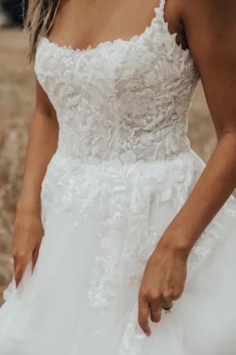 Essense of Australia D3386 #3 default (IVR) Ivory thumbnail