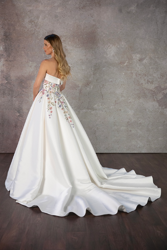 Essense of Australia D4217CR #2 (IV-IV) IVORY LACE ON IVORY GOWN thumbnail