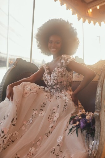 Madison James Johnny #5 Ivory/Champagne/Multi/Nude thumbnail