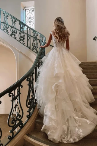 Martina Liana 1400 #0 default Ivory/Biscotti/Porcelain thumbnail