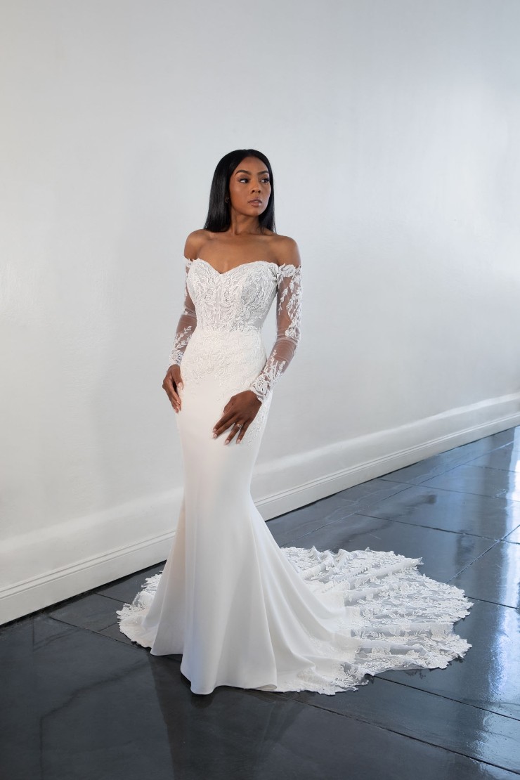 Martina Liana 1537 Image