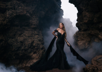 Disney Fairy Tale Weddings DVL10 "Ursula" #4 Black thumbnail