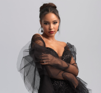 Disney Fairy Tale Weddings DVL10 "Ursula" #8 Black thumbnail