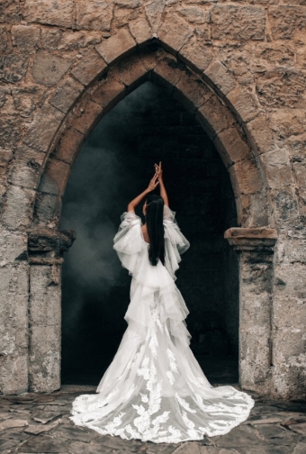 Disney Fairy Tale Weddings DVL11 "Maleficent" #3 Ivory thumbnail