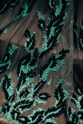 Disney Fairy Tale Weddings DVL11 "Maleficent" #5 Ivory thumbnail