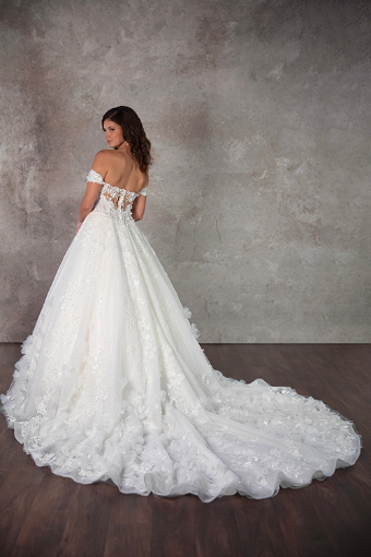 Essense of Australia D4112 #1 (IVBC-PL) IVR LCE IVR & BSC TLE & IVR REGAL ORG OV BSC GWN W PLN ILLUS thumbnail