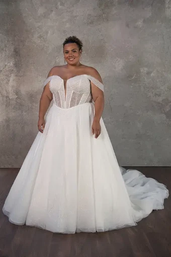 Essense of Australia D4130 #5 default (IVIV-PL) IVR TULLE & REGAL ORGANZA OVER IVR GWN W PORCELAIN TULLE PLNG thumbnail