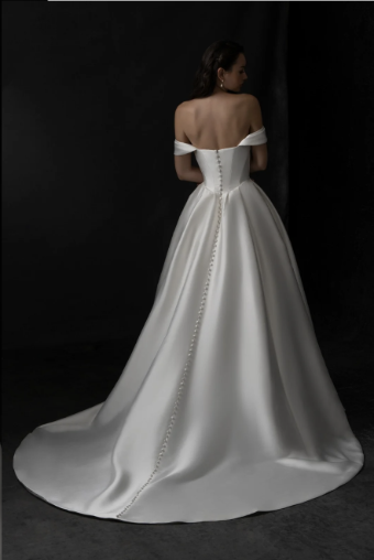 Allure Couture C762 #2 default Pearl thumbnail