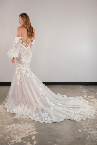 Essense of Australia D4038ZZ #1 (IVRM-PL) Ivory Lace and Tulle over Rum Gown w Porcelain Tulle Plunge thumbnail