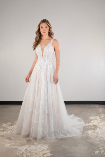 Essense of Australia D4007 #0 default (IVIV-PL) IVR LACE TULLE & REGAL ORGANZA OV IVR GWN W PLN TULLE PLUNGE thumbnail