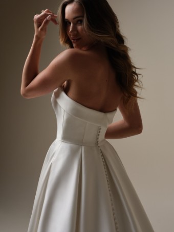 Rebecca Ingram ELIZABETH MARIE (24RS792A02) #3 All Ivory thumbnail