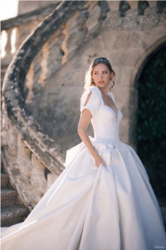 Disney Fairy Tale Weddings D433 - Cinderella #1 Ivory thumbnail