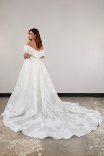 Essense of Australia D3971 #6 (IVQ) IVORY ORGANDY JACQUARD thumbnail