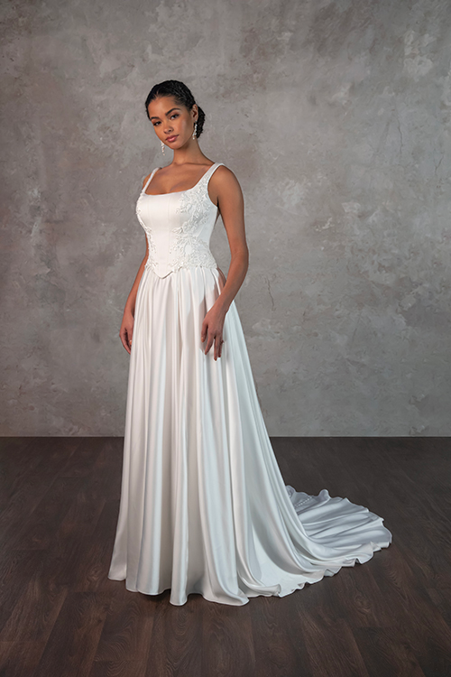 Essense of Australia D4290 Image