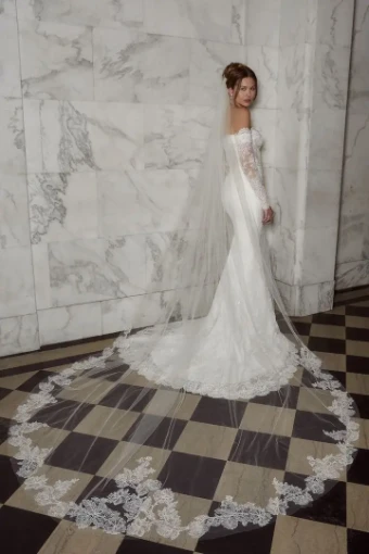 Casablanca Bridal 2580 Cosette #6 default Ivory/Nude thumbnail