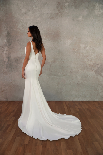 Essense of Australia D4439 #1 (IVR) Ivory thumbnail