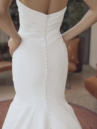 Élysée GALIANA #1 Ivory thumbnail