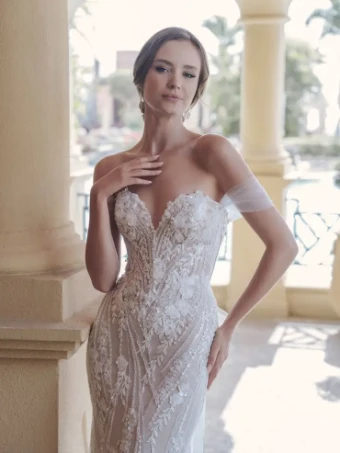 Enzoani SHAKIRA #0 default Ivory/Sand/Nude thumbnail