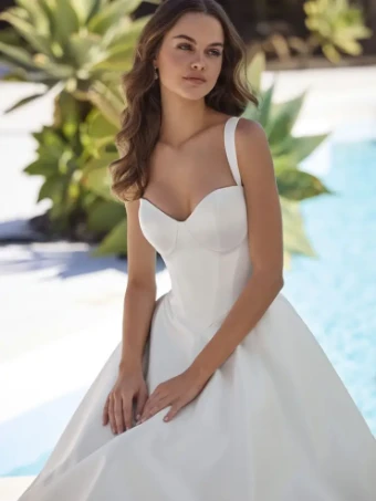 Enzoani EMERALD #2 Ivory thumbnail