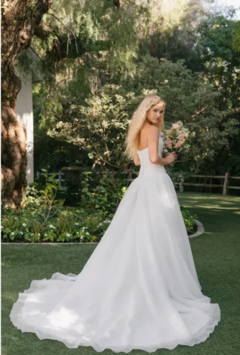 Romance Allure Bridal R3900 #1 default Ivory thumbnail