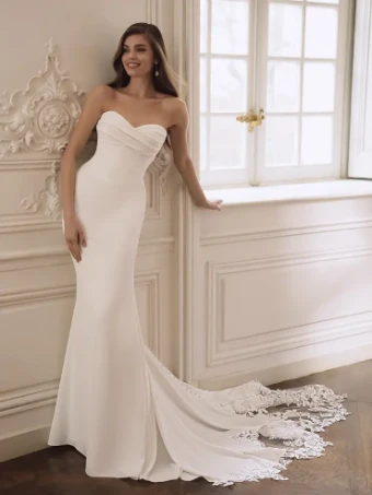 Élysée Finley #5 Ivory thumbnail