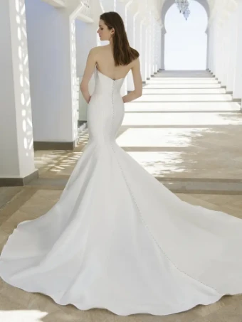 Enzoani Rory #0 default Ivory thumbnail