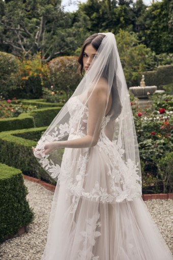 Casablanca Bridal 2537FB  ADALAIDE #5 N/I thumbnail