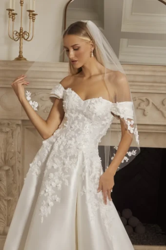 Casablanca Bridal 2572C Huntington #2 Diamond White/Ivory thumbnail