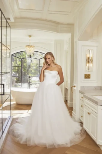 Casablanca Bridal 2567 HEPBURN #1 Ivory/Ivory thumbnail