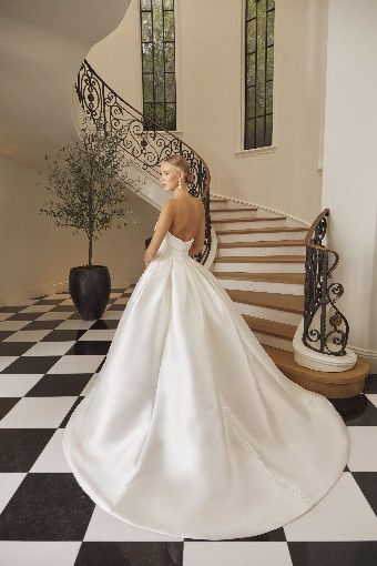 Casablanca Bridal 2575 LORELAI #10 Ivy thumbnail