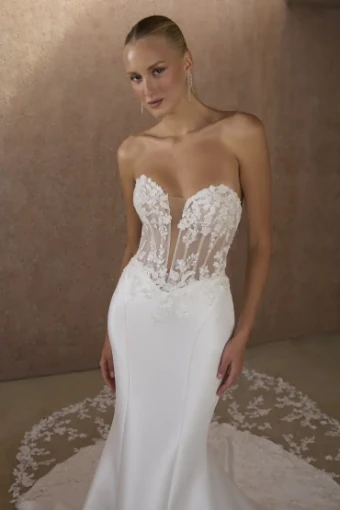 Casablanca Bridal 2617 Esme #5 default Ivory/Nude thumbnail
