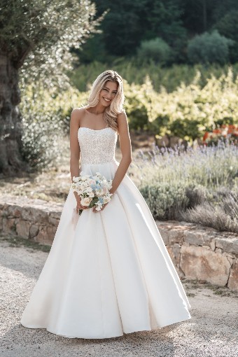 Allure Bridals A1307 #2 Pearl/Ivory thumbnail