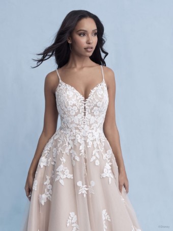 Disney Fairy Tale Weddings D287 Snow White #1 Ivory/Nude thumbnail