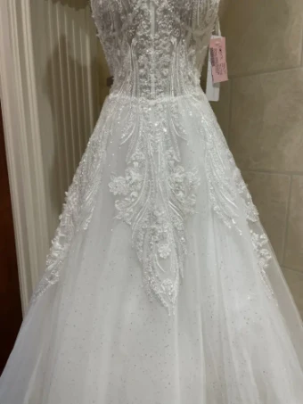 Disney Fairy Tale Weddings D373 Cinderella #4 Platinum/Ivory/Champagne thumbnail