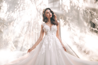 Disney Fairy Tale Weddings D417 "Snow White" #0 default Desert/Champagne/Ivory/Nude thumbnail