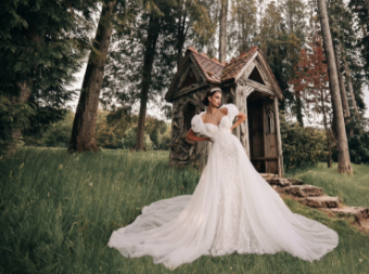 Disney Fairy Tale Weddings DVL17 "Evil Queen" #2 Almond/Champagne/Ivory/Nude thumbnail