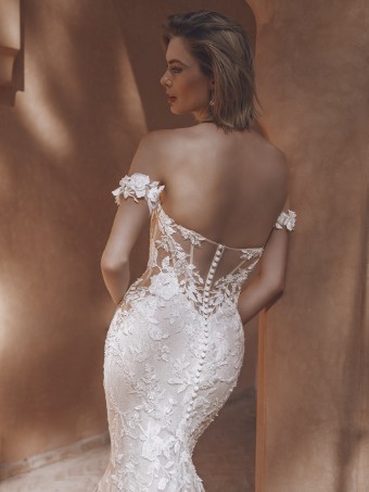 Enzoani Unity #3 Ivory/Sand/Nude thumbnail