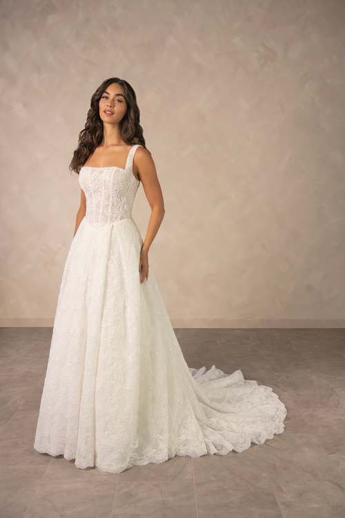 Essense of Australia D4572 Image