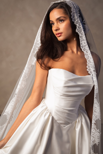 Essense of Australia D4602 #2 (IVR) Ivory thumbnail