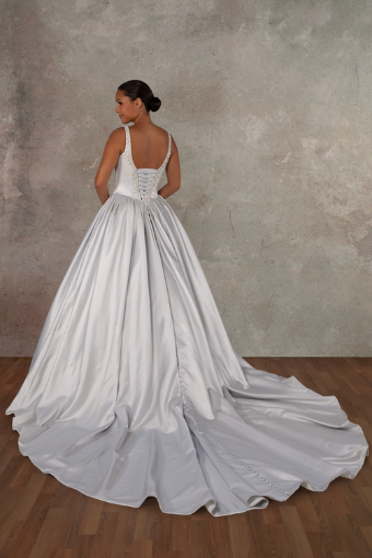 Essense of Australia D4485 #1 (IVR) Ivory thumbnail