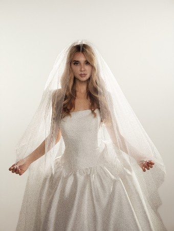 Bellasposa Runway Collection RH016 #2 Ivory thumbnail