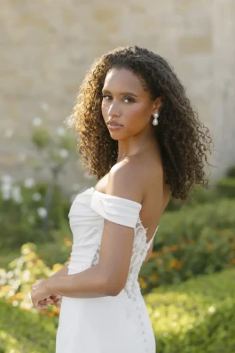 Allure Bridals A1417 #2 Ivory/Nude/Silver thumbnail