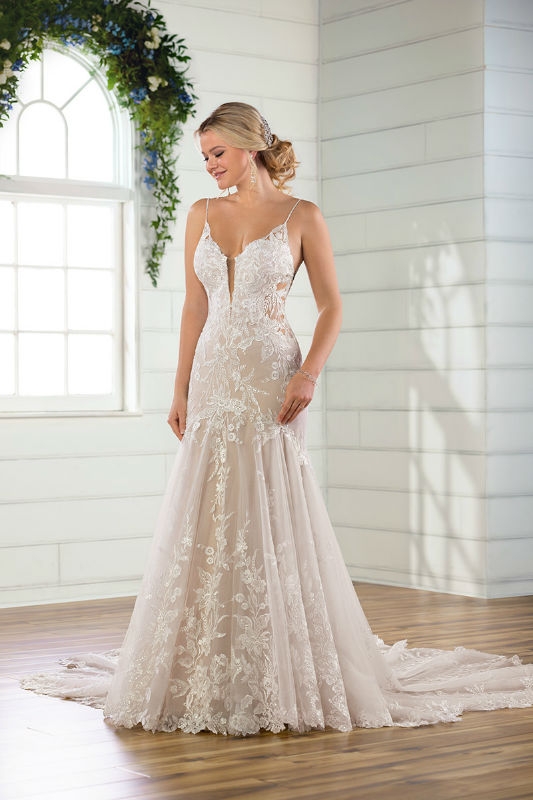 Essense of Australia D2770 Image