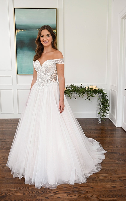 Essense of Australia D3288 Image