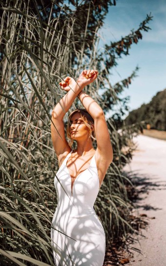 Essense of Australia D3112 #5 Ivory Gown with Porcelain Tulle Plunge thumbnail