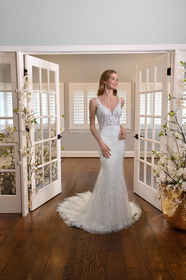 Essense of Australia D3301CR Image