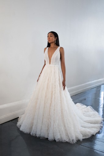 Martina Liana 1531 #0 default Ivory/Ivory/Platinum Ivory/Biscotti/Platinum thumbnail